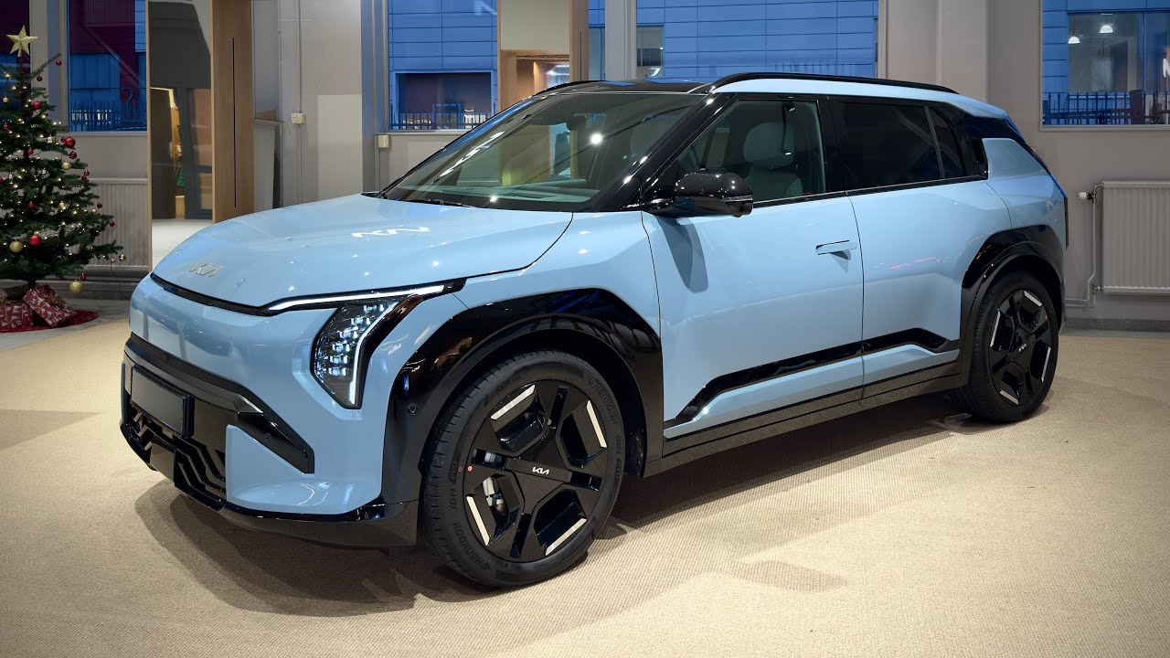 2025 Kia EV3 GT-Line - Interior and Exterior
