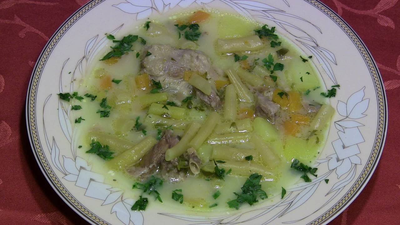 Zupa z młodej fasolki szparagowej