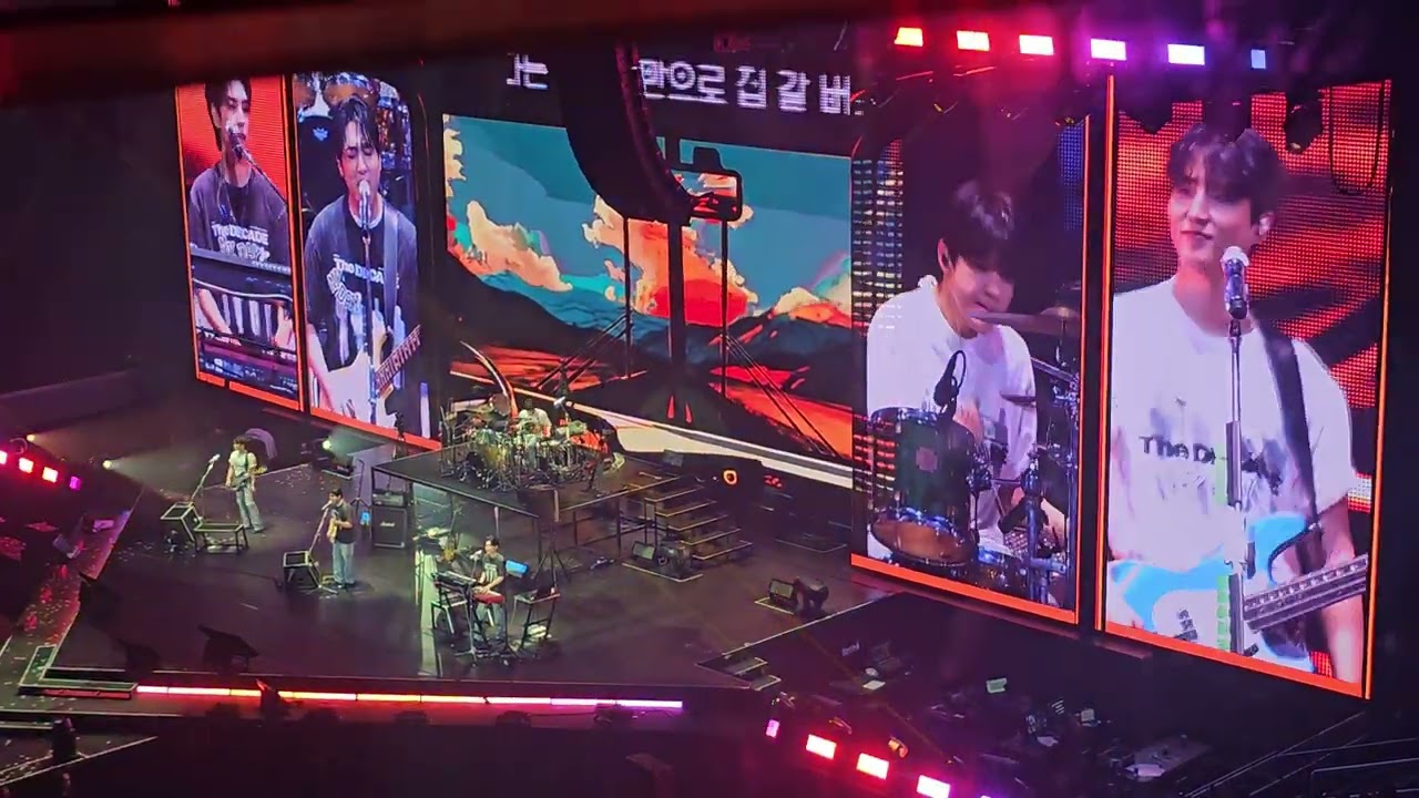[FANCAM] Dream Bus - Day6 《240126 The DECADE in Manila》