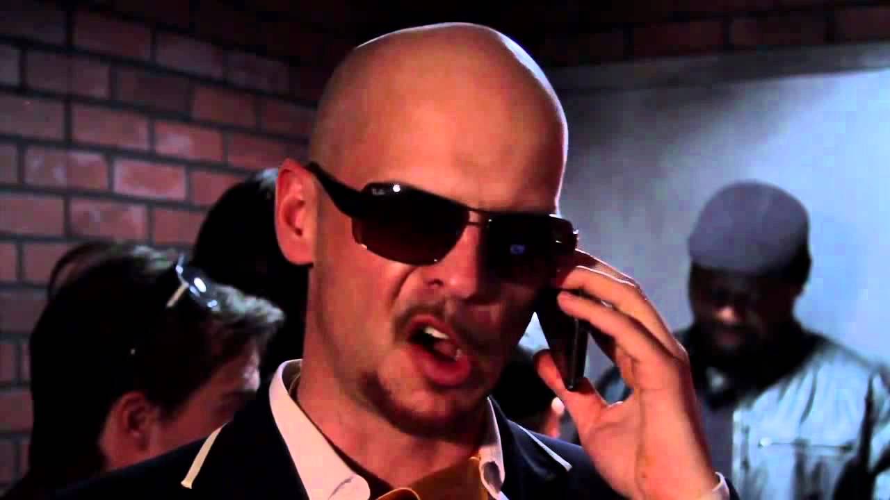 Jennifer Lopez On The Floor ft  Pitbull PARODY!