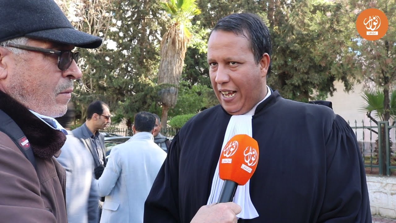 وقفة احتجاجية للمحاميات وللمحامين أمام محكمة الاستئناف بمكناس