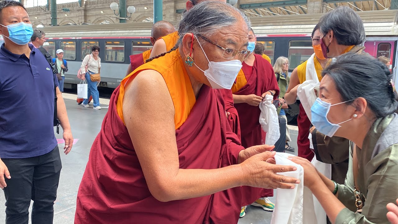 Wel come to Paris His Holiness Sakya Goma Rinpoche   #tibetan #tibetanvlogger #tibetanyoutuber
