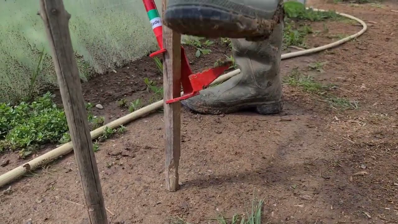 Rod planter for your garden
