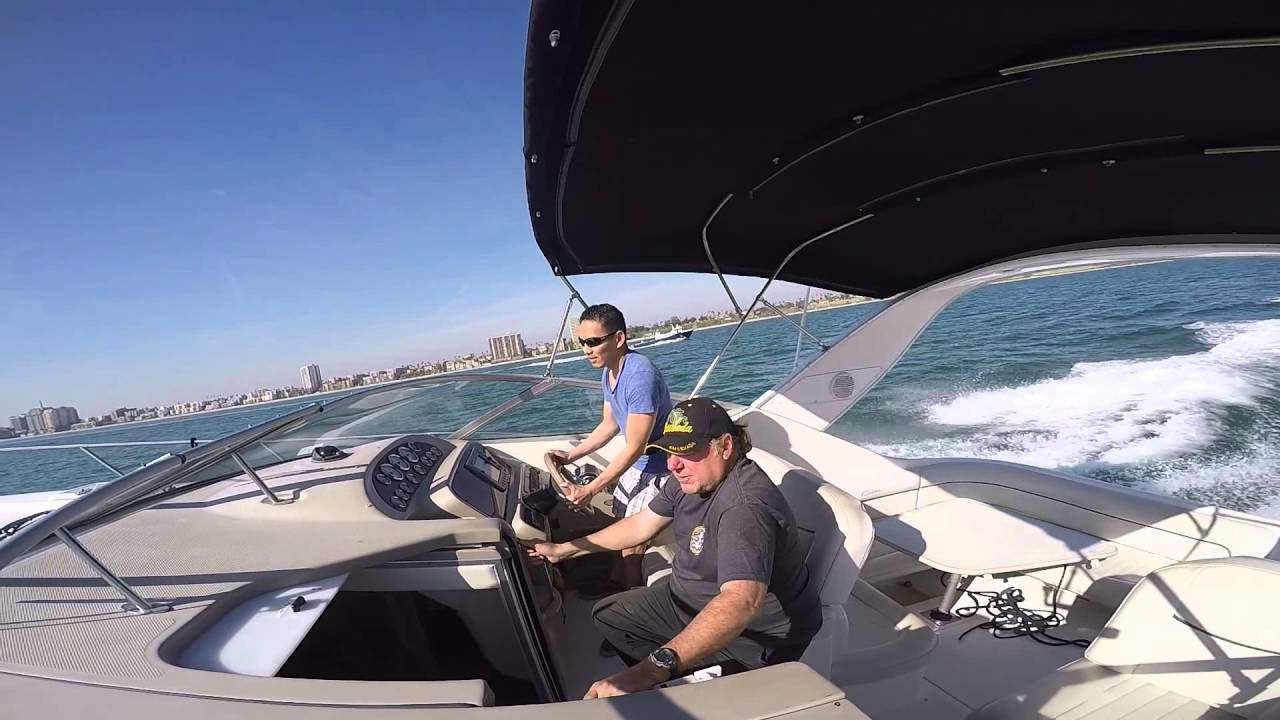 Powerboating Lesson 2 - Trimming the Bayliner 3055
