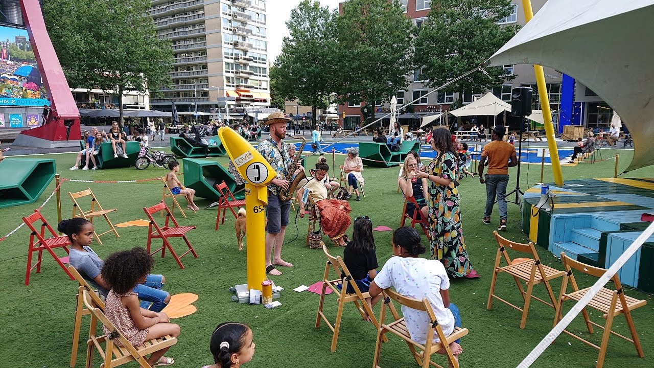 Praatpaalverhalen Schouwburgplein Rotterdam 11 augustus 2021