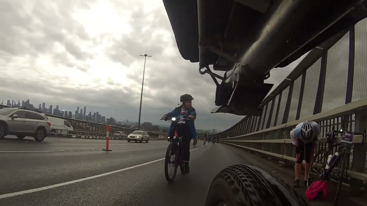 #100 2025 Around the Bay - Westgate Bridge outbound rear view