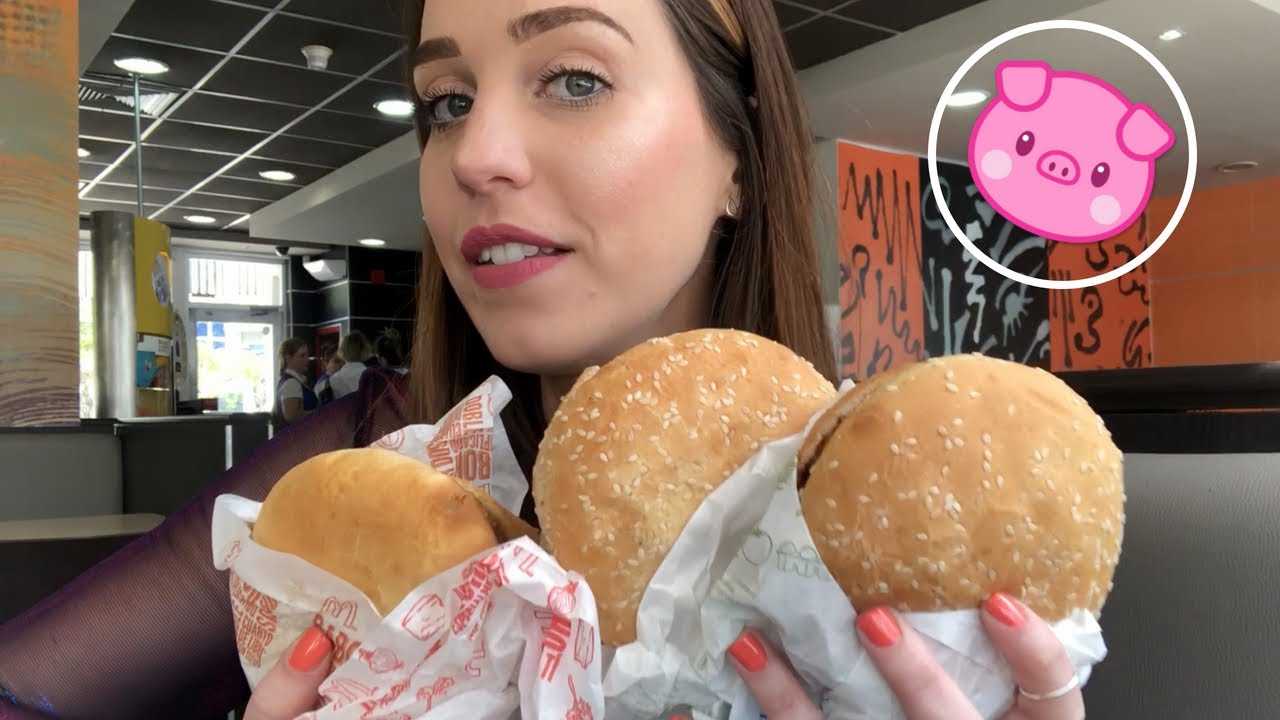 Visitando un MCDONALD'S en Venezuela (UN AÑO DESPUÉS) | Gladys Seara