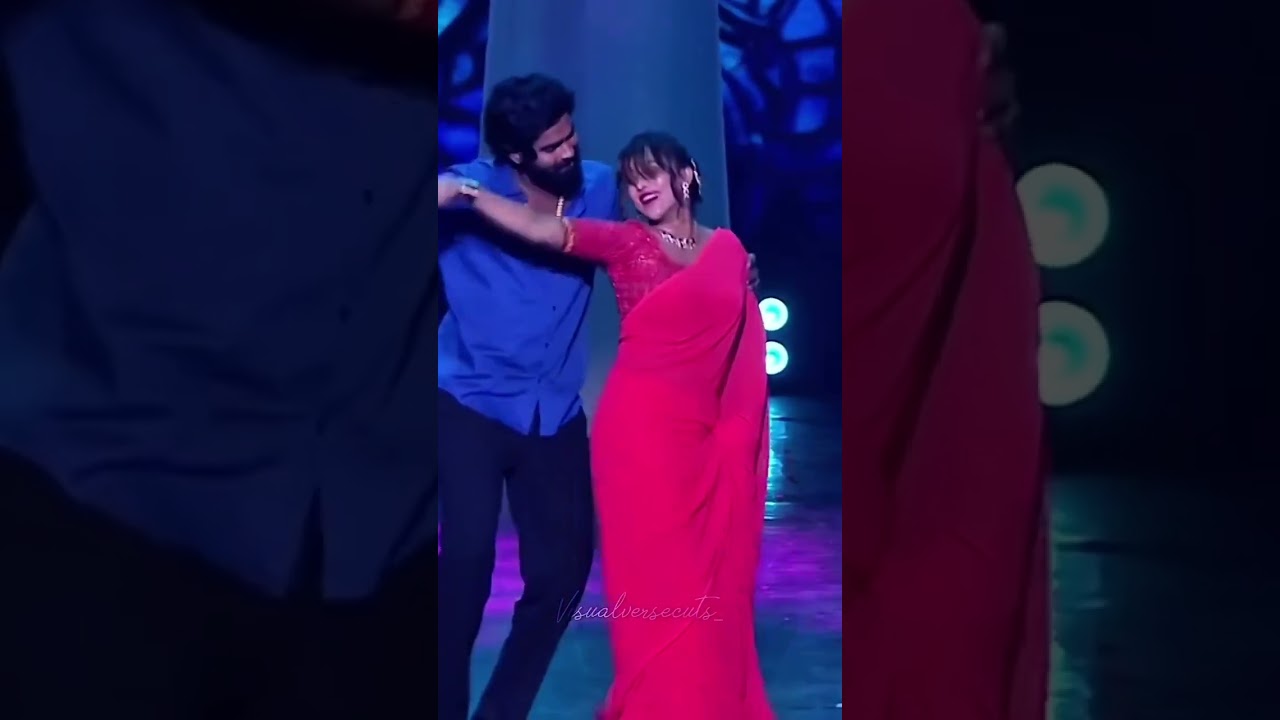 Achcho ore shy ya irukke🙈💙🤭#trending#reelviral#reelsvideo#youtubeshorts
