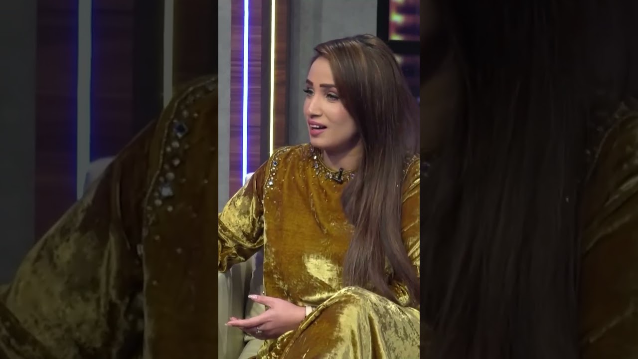 Syeda Ayesha Naz Talks About Abrar-ul-Haq😁😁#abrarulhaq #syedaayeshanaz #abrarulhaqsongs #short