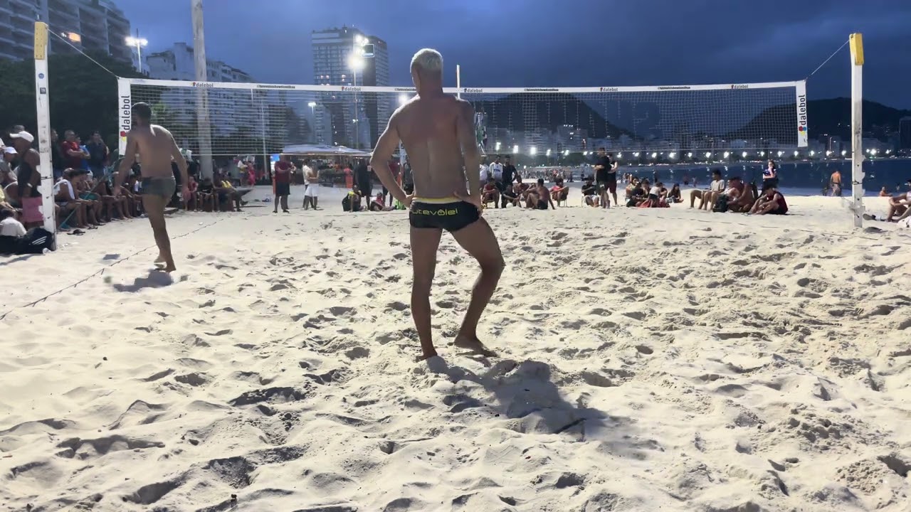 O tempo fechou 💥⚡️⚡️⚡️#futevoleishowdomilhao #futevôlei #futevolei #futvolei #footvolley