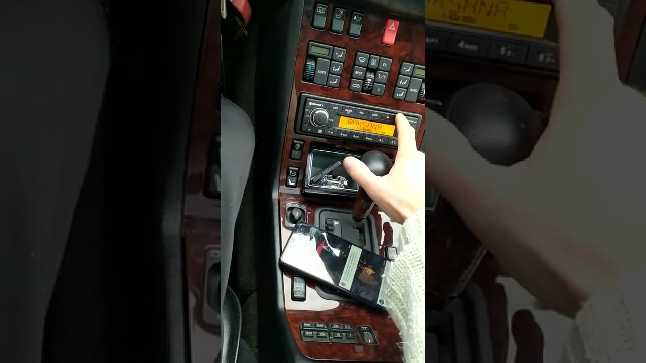 Mercedes-Benz S W140 1992 bose radio bluetooth Continental TR7412UB-OR 1 din