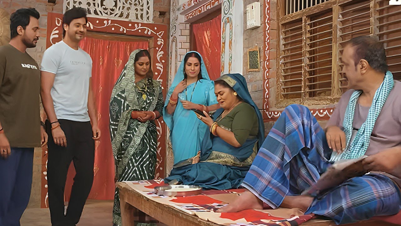 आज के आज आ कर अपने इन नालायक बेटियों को मेरे घर से ले कर जाओ वरना मै इन्हे घर से निकल कर फेक दूंगी