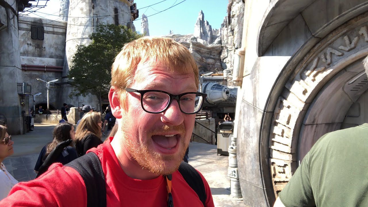 Inside Dok-Ondar’s Den of Antiquities | Star Wars: Galaxy’s Edge