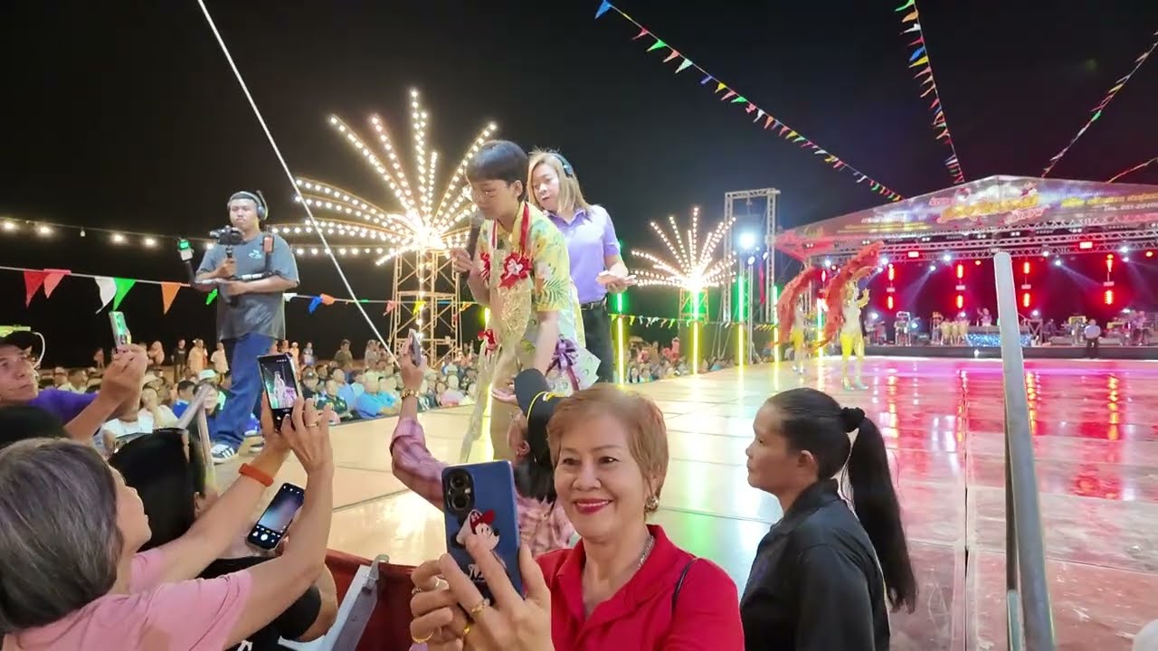 น้องต้นข้าวแสดงสด@งานแก้บนหาดเสาเอียง อ เมือง จ เพชรบุรี 10 มี ค 69 (EP.1)