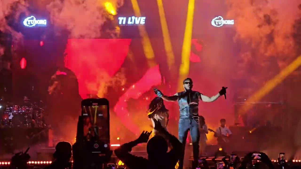 Pablo - King LIVE Performance in Lucknow #newlifetour