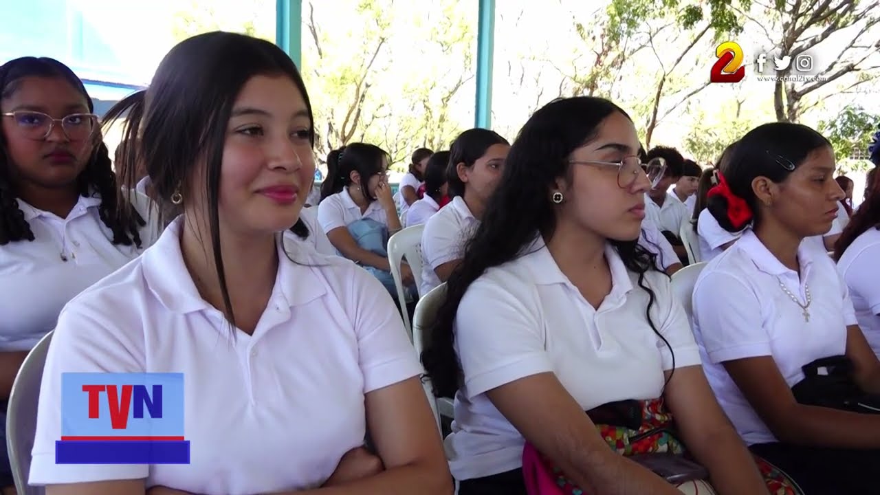 Fortalecen identidad nacional mediante encuentro escolar de musas darianas