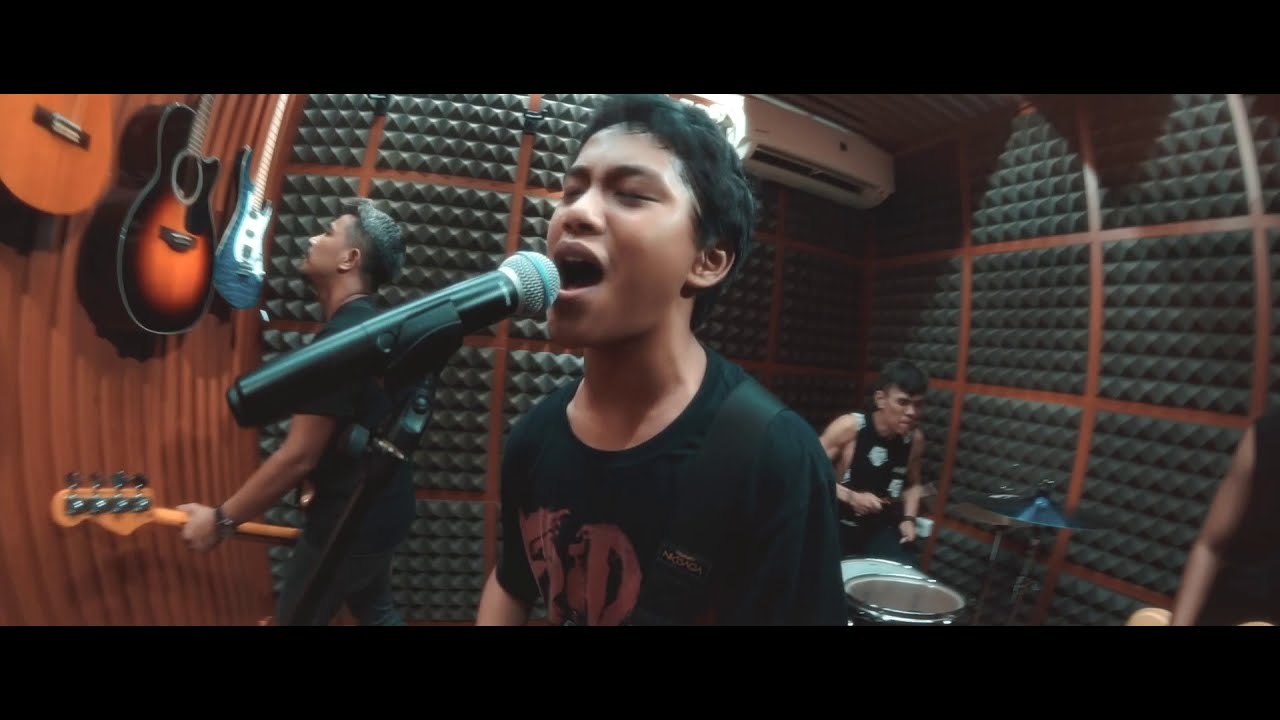 Danes Rabani - Yang Terlupakan ( Iwan Fals Punk/Rock/Easycore Cover )