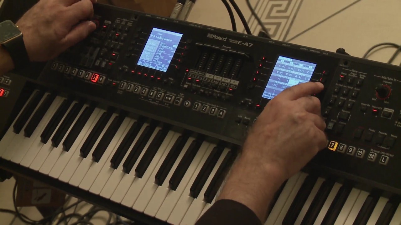 Roland E-A7 Voice Edit With Tony Maraashly