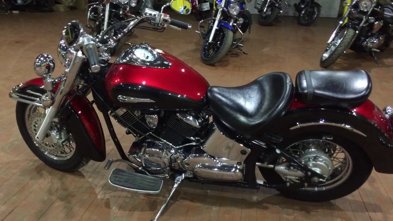 Yamaha XVS1100 DragStar Classic