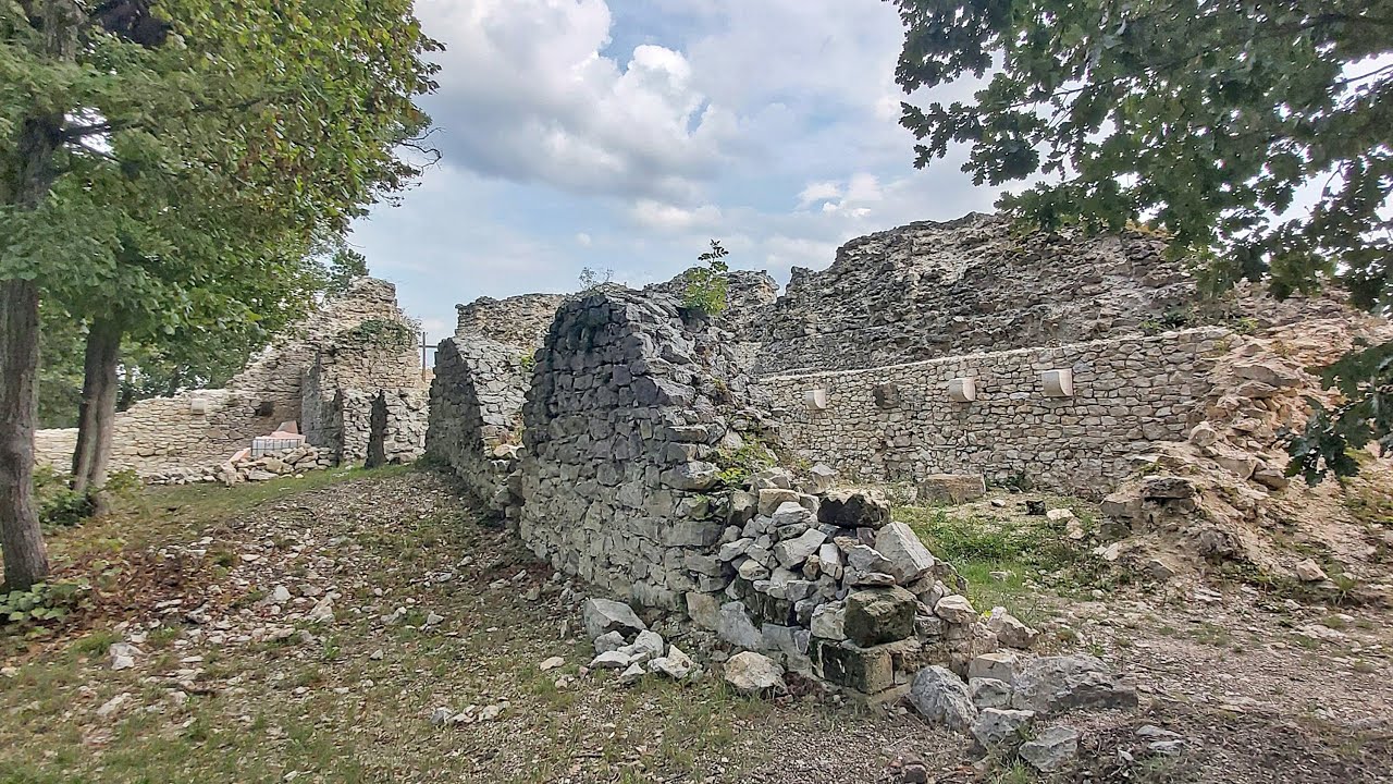 Zádorvár, Pécsely