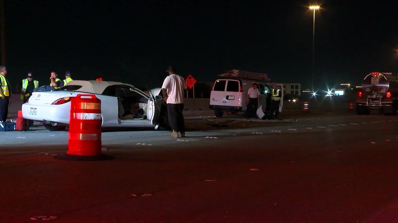 Off-duty officer hit while helping crash victim on Highway 290