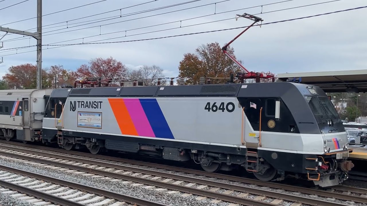 Speed and Phase 7! Princeton Junction Railfanning - 11/14/2025