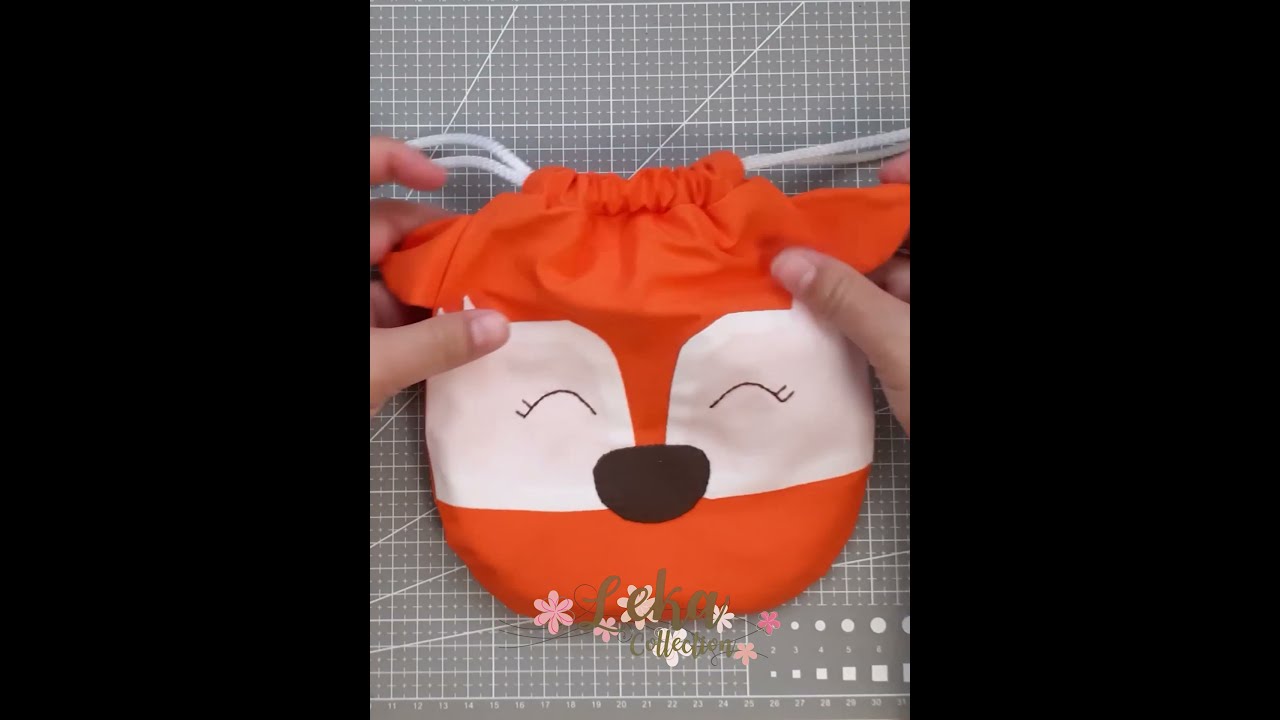 #Short fox drawstring bag