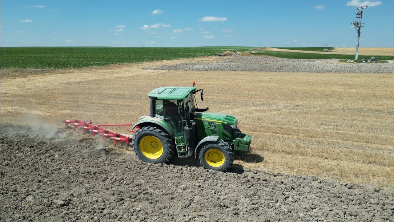 DURMAK YOK BİÇER ÇIKTI BİZ GİRDİK. BU SENE ZOR BİR SENE!TOPRAKTA PULLUĞUN ÖNEMİ? #johndeere