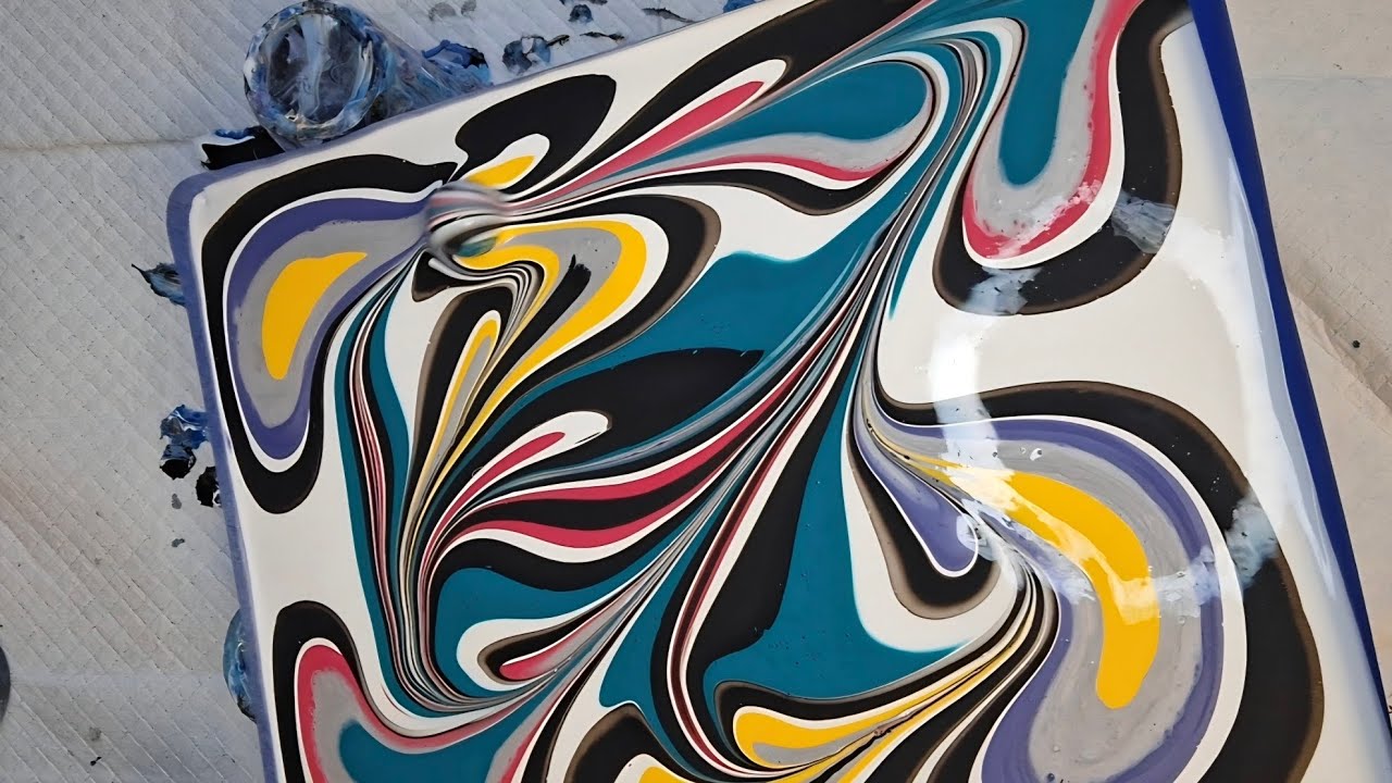 Creating An Abstract Painting Using a Marble (632)!🤩 #fluidart #acrylicpouring  #painting #art 