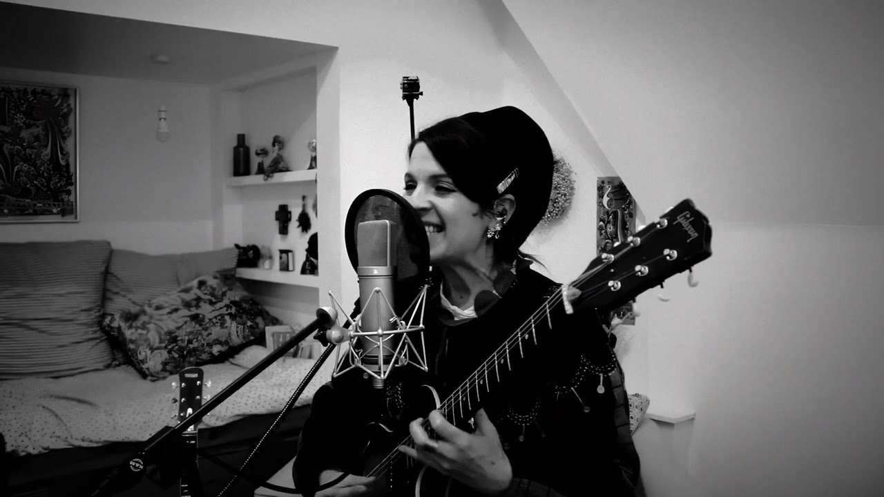Jesca Hoop Animal Kingdom Chaotic - SM Official Video