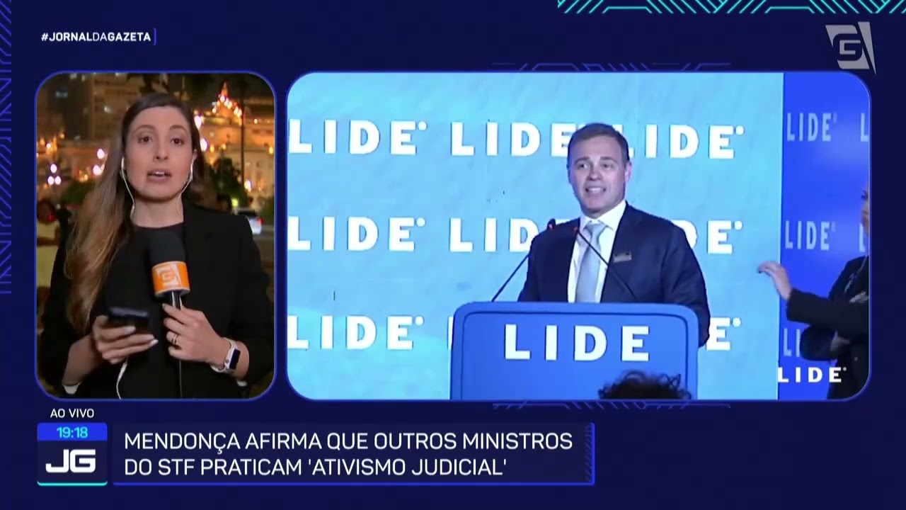 Andr&eacute; Mendon&ccedil;a critica colegas do Supremo