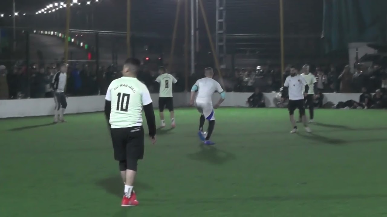 شيخ علي مجاجي.cheb.ali.mdjadjiأجواء رمضانية كروية رائعة بملعب تيارسي الشلف |  في ليالي رمضان ⚽🌙