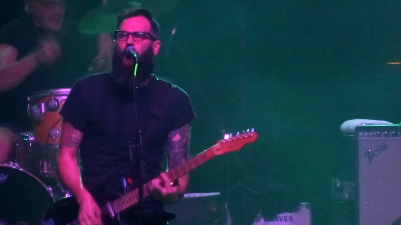 Not Scientists - Paper Crown (Live) - Transbordeur, Lyon, FR (2019/04/20)