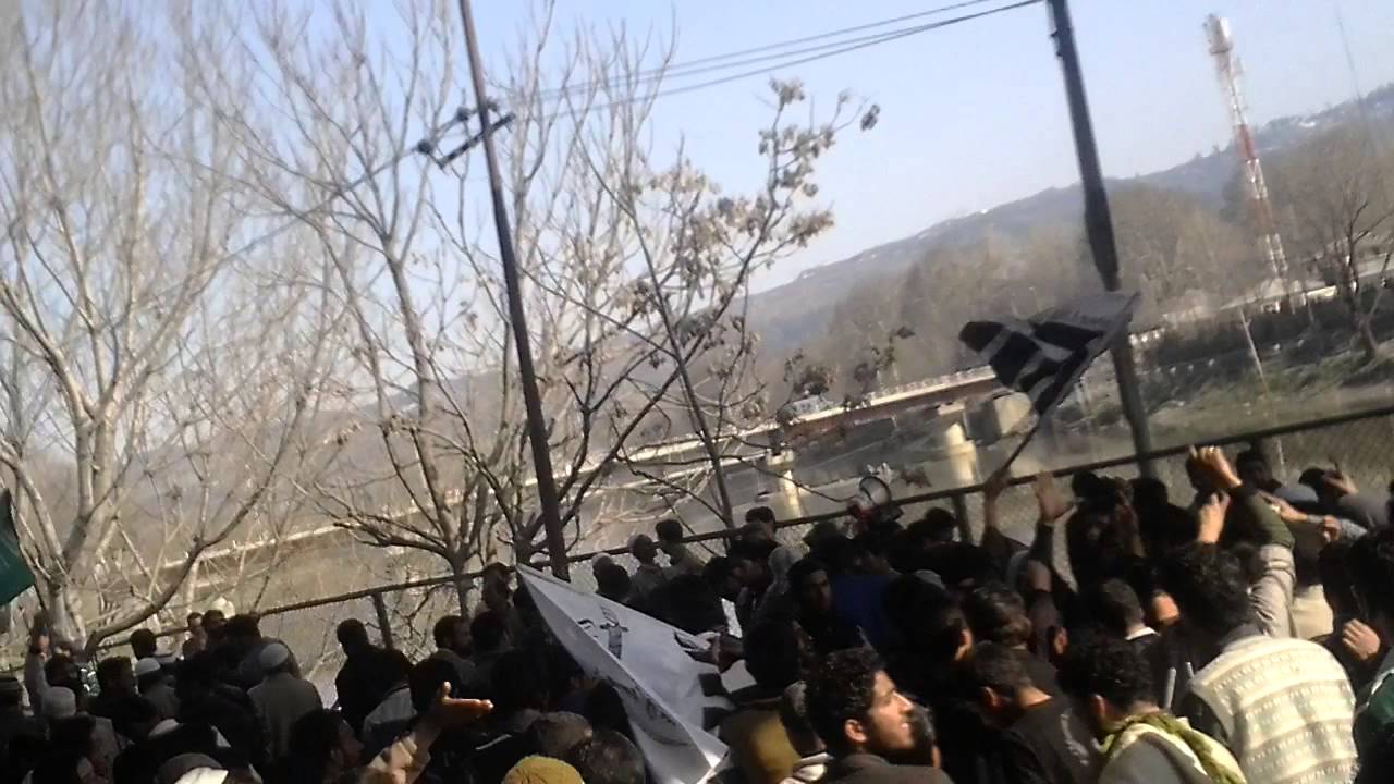 Protest after Friday Prayers at Old Town, Baramulla. 08-03-2013