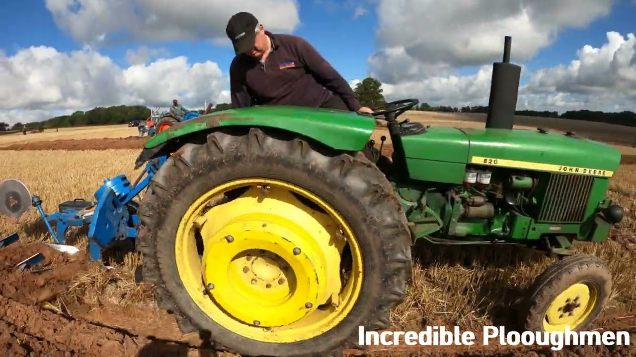 1969 John Deere 820 2.5 Litre 3-Cyl Diesel Tractor (32HP) with Ransomes Plough