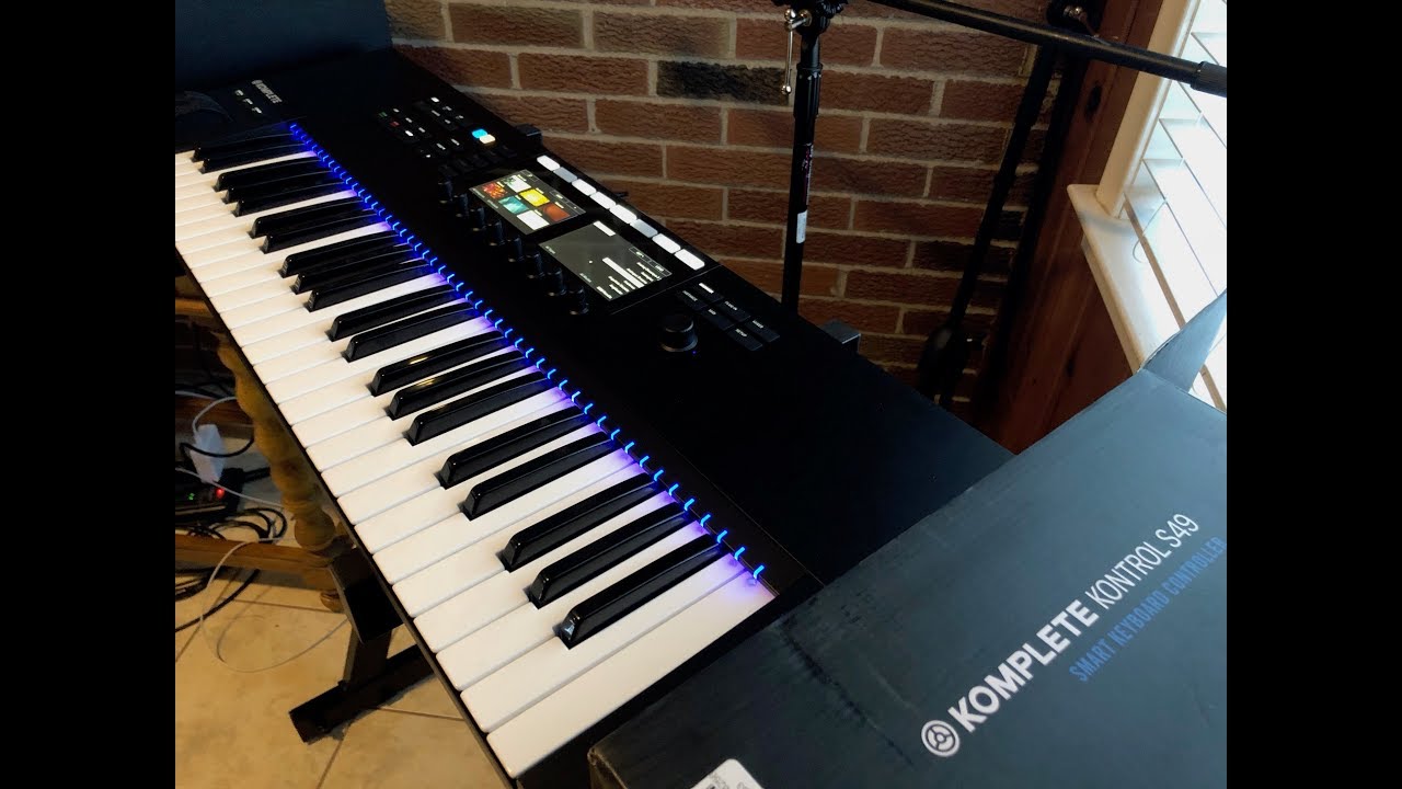 Native Instruments Komplete Kontrol S49 MK2 (1st impressions)