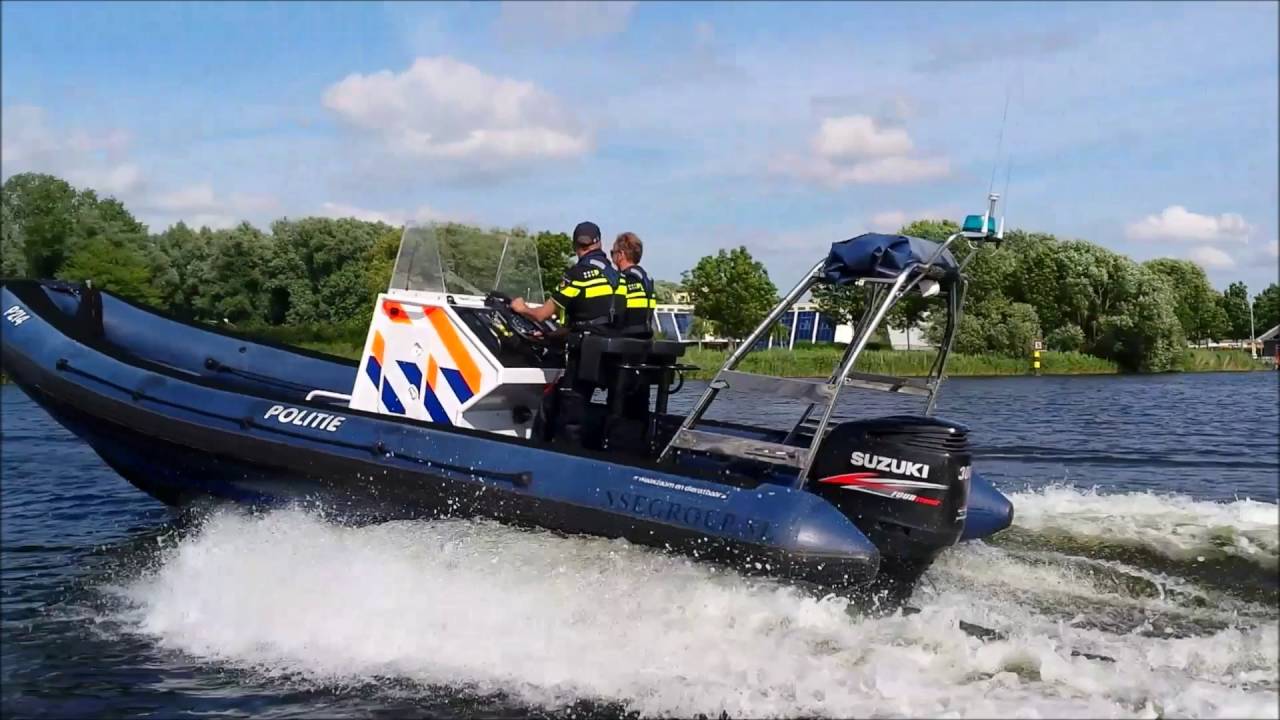 Aangehouden door de waterpolitie met speedboot?!!!.