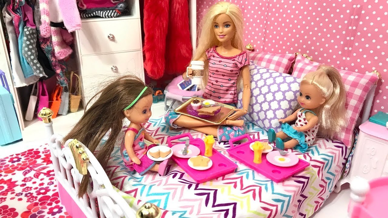 Barbie 24 Hour Bed Challenge! Haley, Ally on Barbie’s Bed Challenge!