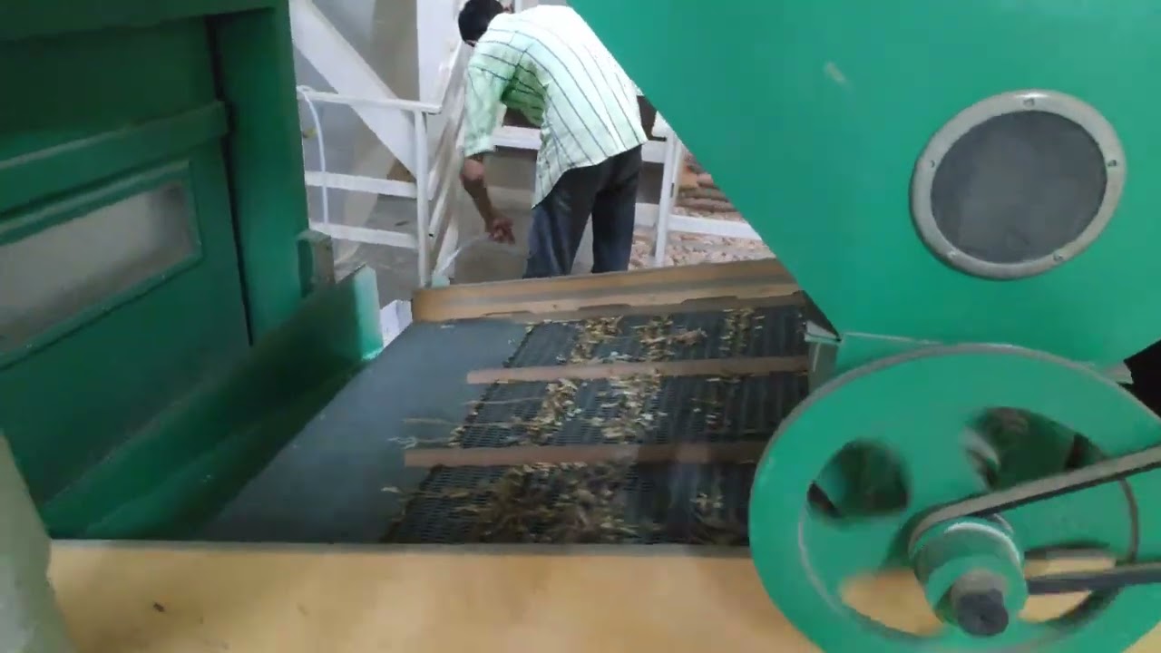 Pre cleaner SAC model running on wheat 96876330144K HD