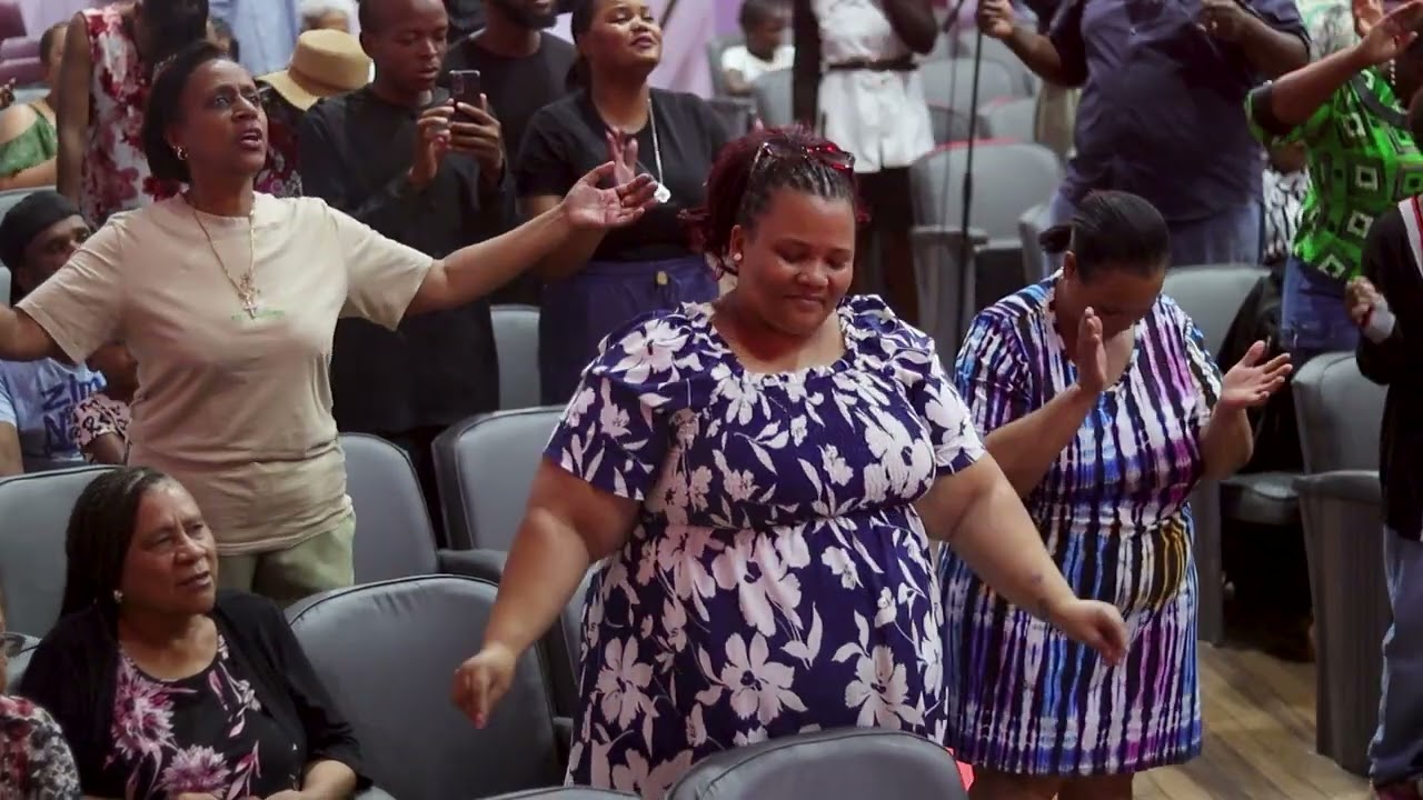 HOLY FOREVER-Pearl Granger