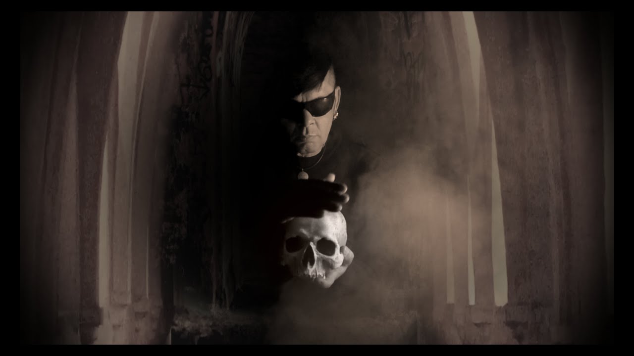 SOLITUDE RAVENCROW - PAIN OF TRUTH