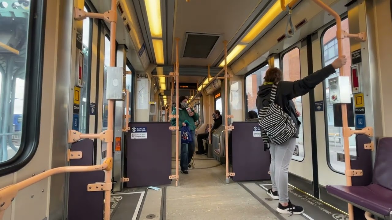 Trimet MAX Green Line from SE Division St to NE 60th Ave