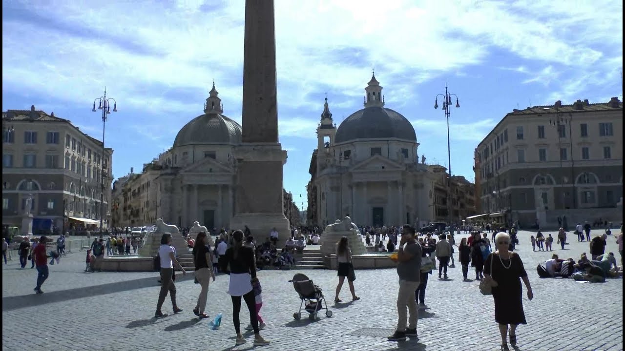 Walk around Rome Italy. Termini Colosseum Piazza Venezia Piazza del Popolo.