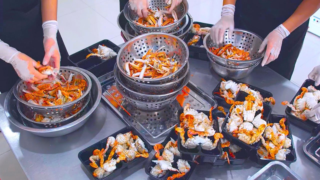 Amazing Crabs Full of Meat Fresh from the Sea - Crab Meat Processing