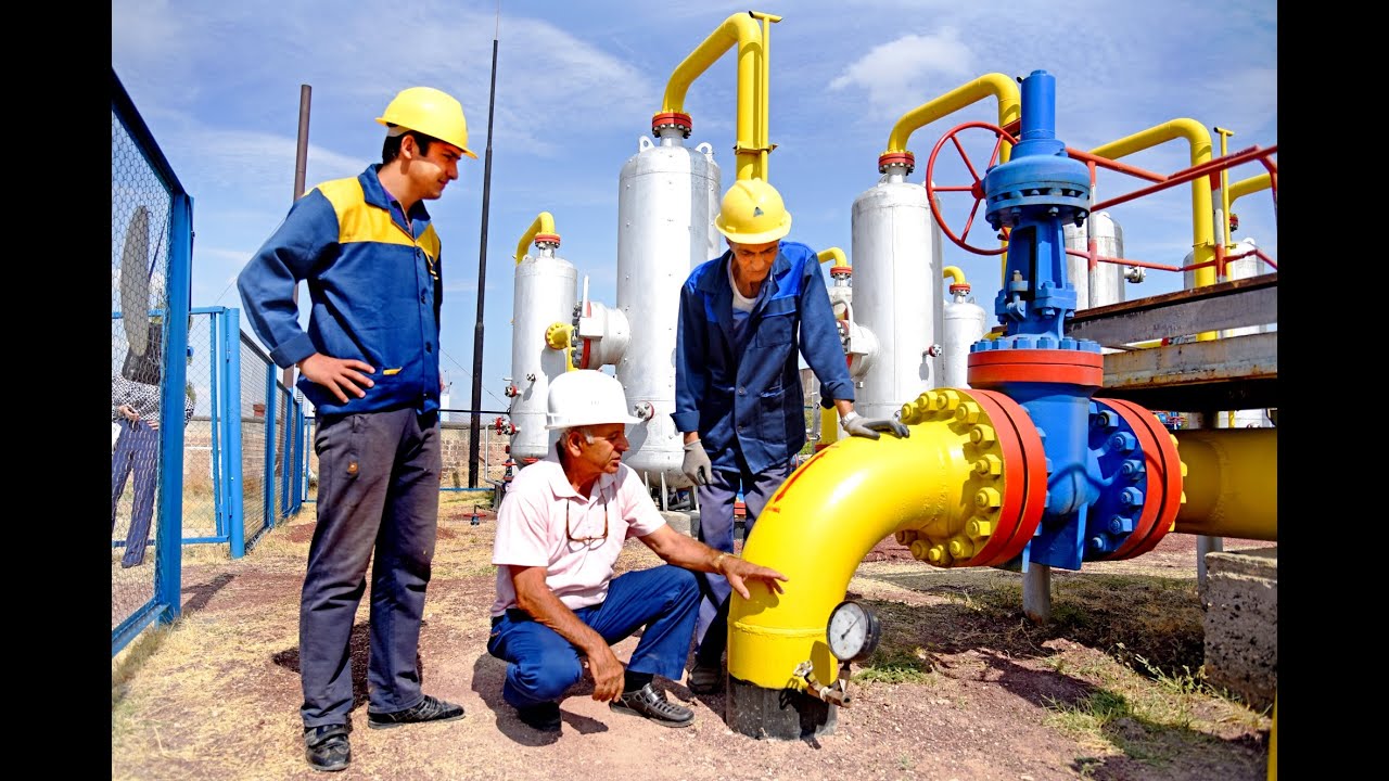 Газовики - специалисты  Абовяанской  СПХГ