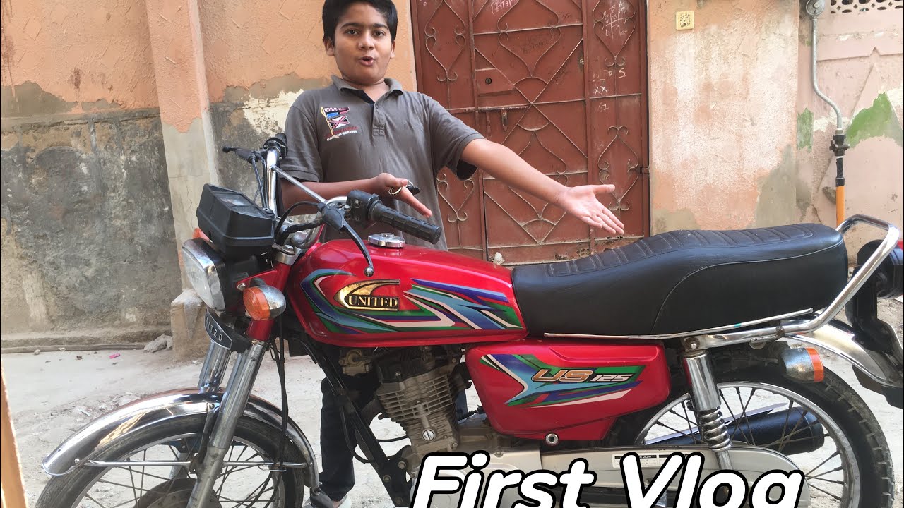 bike cleaning first vlog |Syed Huzaifa yt