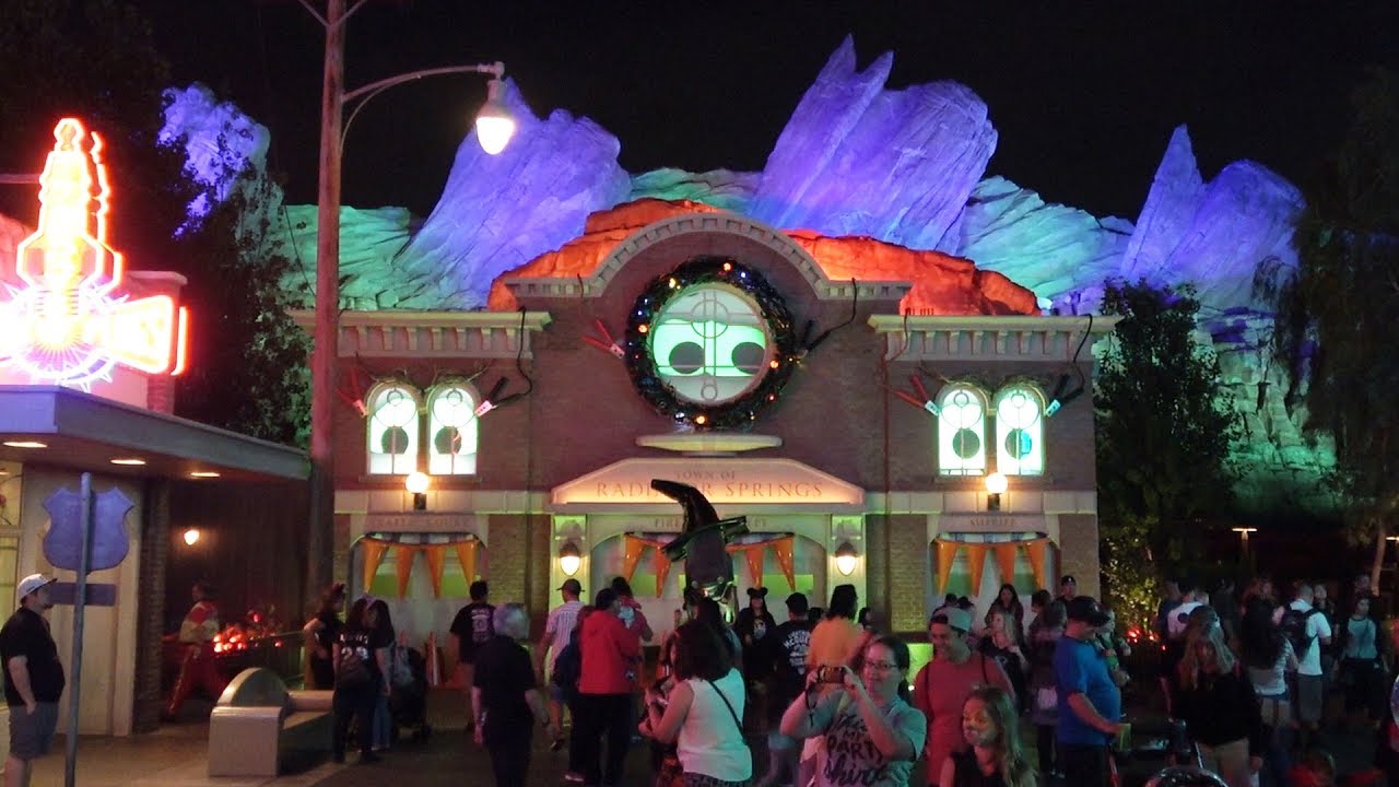 Cars Land Haul-O-Ween Lighting Moment at Disney California Adventure, Disneyland HalloweenTime