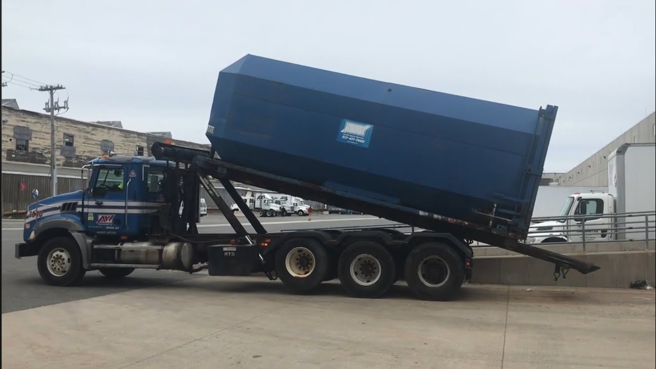 Republic Services 3040 ~ Ex AW Mack Granite GU813 Galbreath Rolloff
