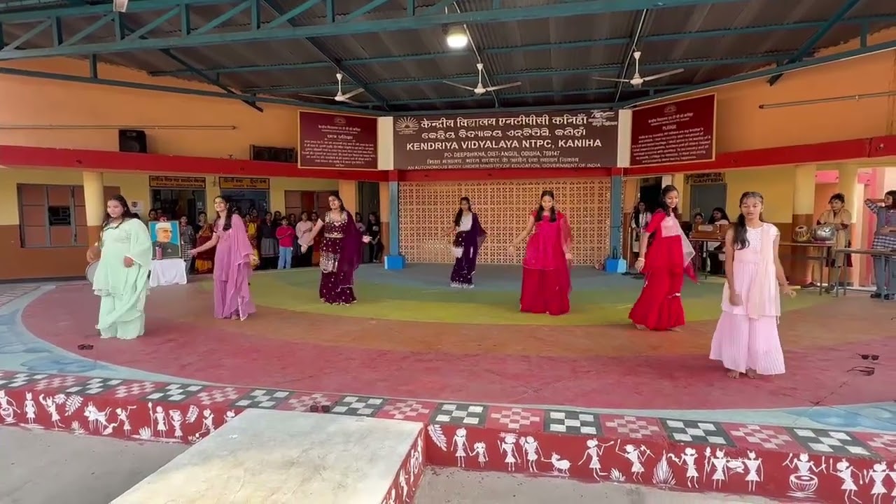 Dance Performance 💃At My School🏫 On the Occasion of Children's Day🤗❤️‍🔥✨️#tapasya #dance #children