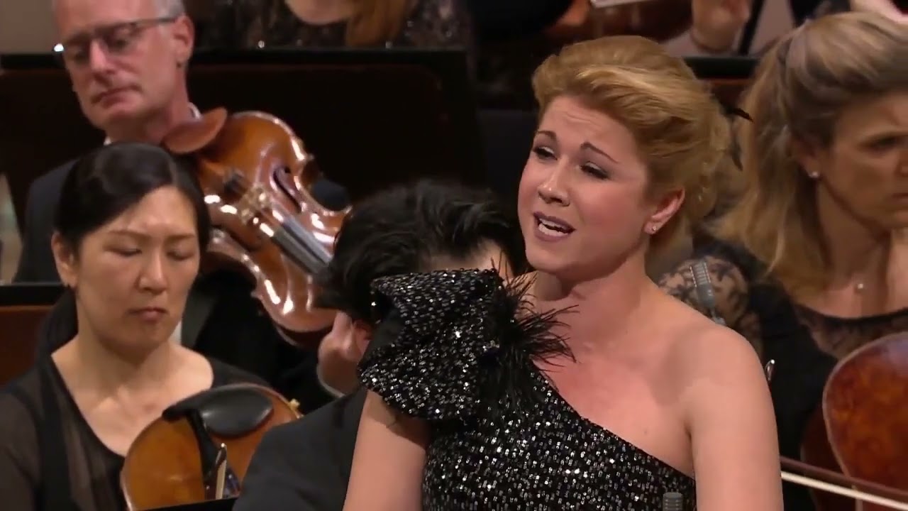 Richard Strauss: 4 letzte Lieder (4 últimas canciones). Kateřina Kněžíková, Jakub Hrůša,  Bamberg O.